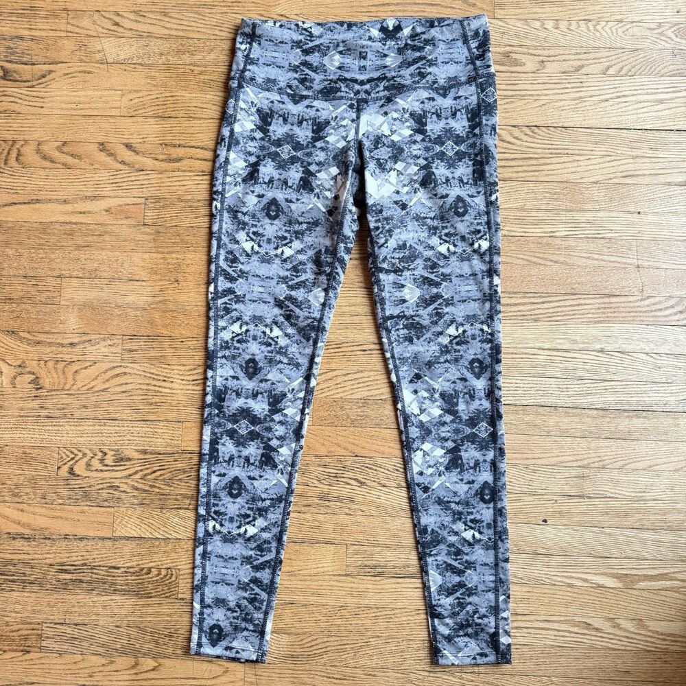 Athleta Leggings Womens Med Black White Gray Geo 7/8 Athletic Workout Yoga Train